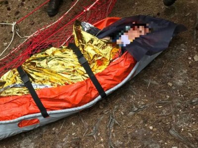 Letecká záchranná služba JčK má na kontě další technický zásah za využití slanění a podvěsu